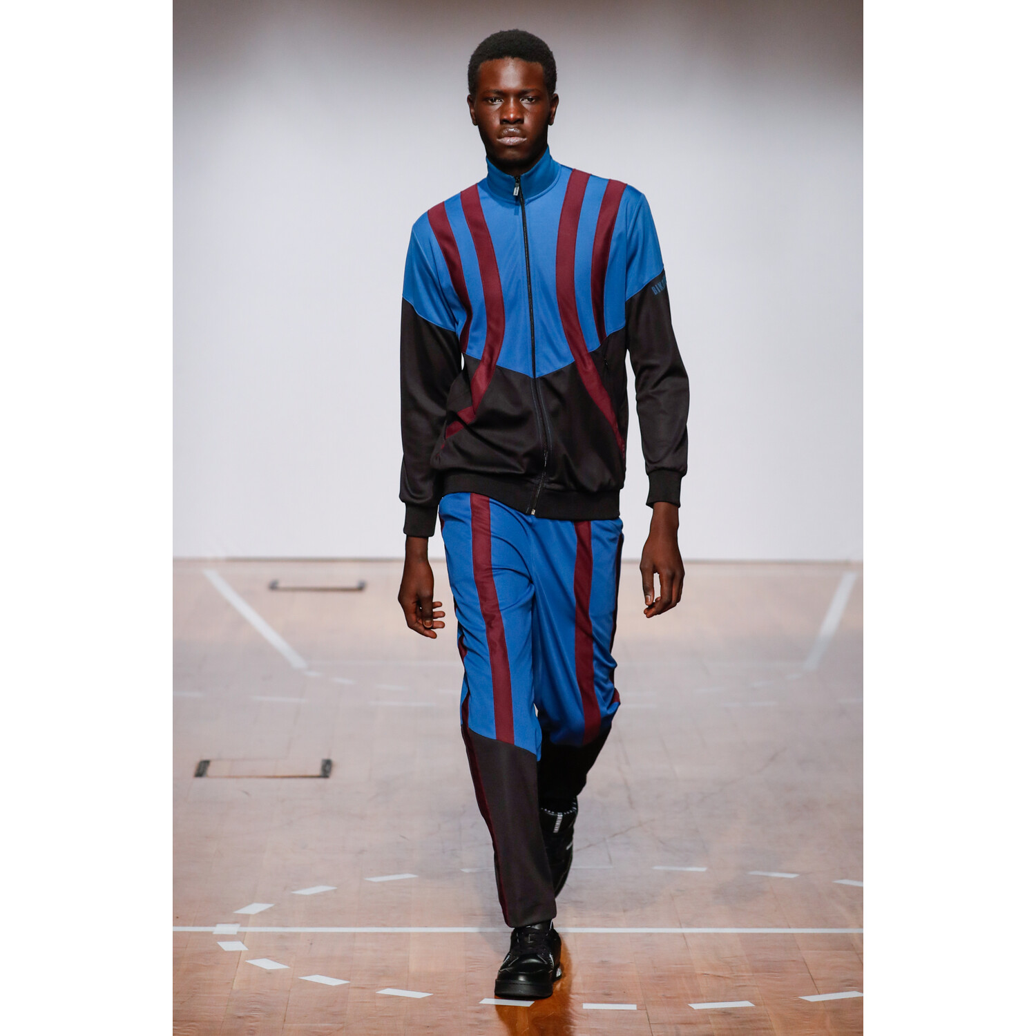 Фото Bikkembergs Pre-Fall 2020 / Bikkembergs осень-зима 2020